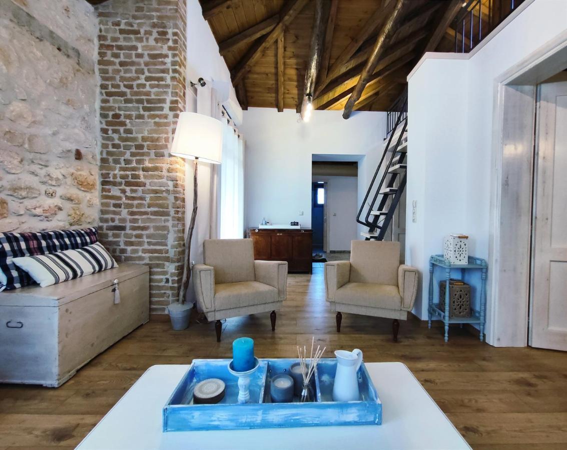 Habezeiko - The Vintage House Villa Afytos Ngoại thất bức ảnh